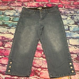 Dana Bachman Jean Capris